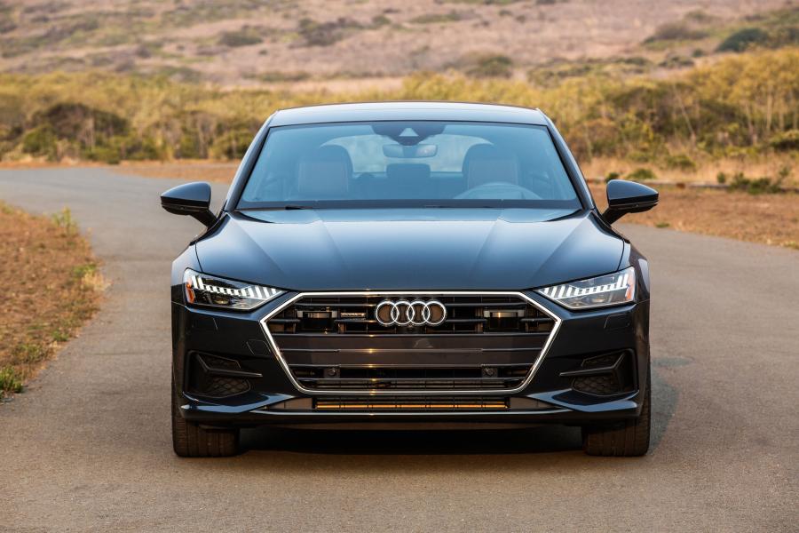  Audi A7 Sportback 3.0 TFSI Quattro 2018 года  (NA) (фото 23 из 39)